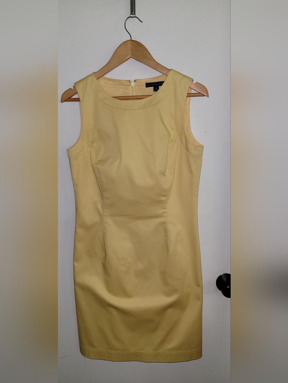 Brooks Brothers 346 Women’s Pencil Dress Sleeveless Yellow Size 6 Stretch Lined